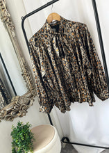 Load image into Gallery viewer, ADDIDON Leopard Print Pussybow Blouse